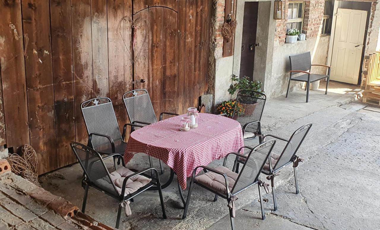 Kleines Bauernhaus Mit Nostalgischem Flair Villa Rheinhausen Buitenkant foto