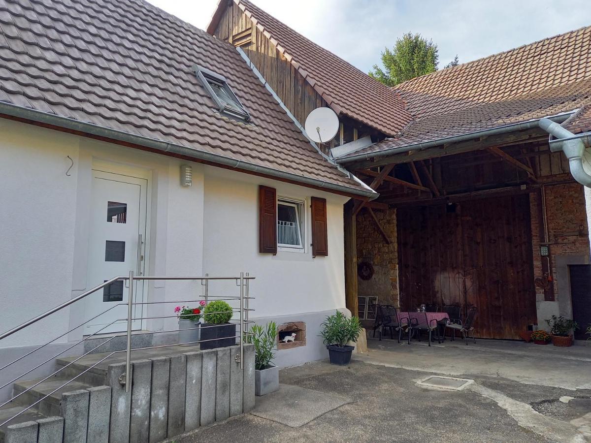Kleines Bauernhaus Mit Nostalgischem Flair Villa Rheinhausen Buitenkant foto